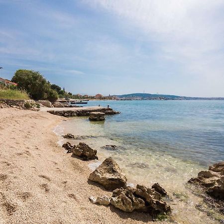 Gem Of The Sea Luxury Beach Apartment With Brand New Heating Infinity Pool トロギール エクステリア 写真